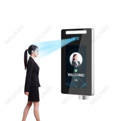 7inch Hisilicon Built-in Card Reader Black People Wearing Hood Women Face Recognition Terminal System