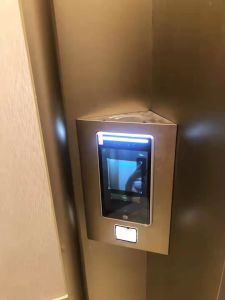 Touch Screen Facial Recognition 64 Floors Elevator Access Control System